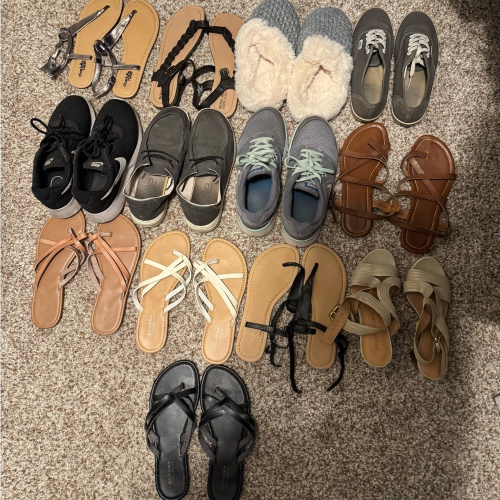 Size 6-6.5 Women’s Shoes